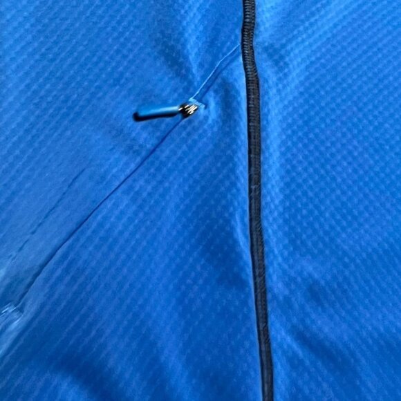 Under Armour Blue Running Top Size XL - Picture 7 of 7